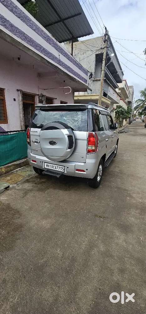 Mahindra Tuv 300 2015