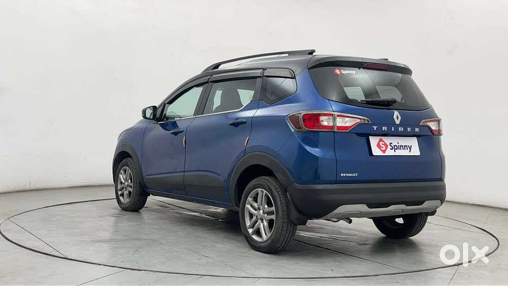 Renault Triber 1.0 Rxz Dual Tone, 2022, Petrol