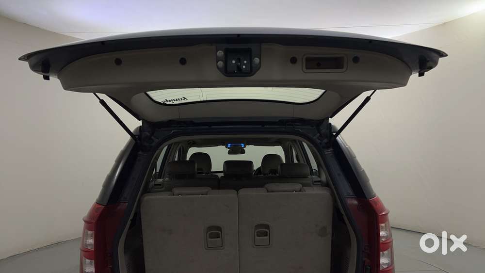 Mahindra Xuv500 W10 At, 2016, Diesel
