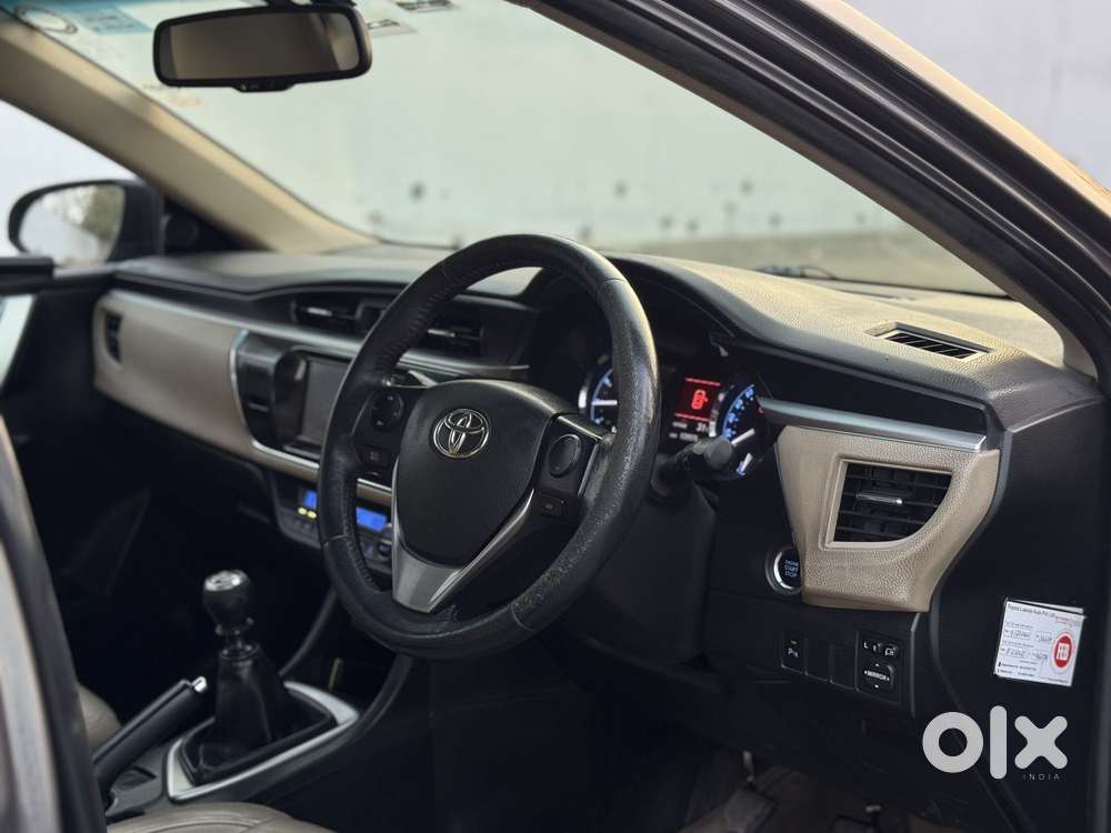 Toyota Corolla Altis 2013-2017 Gl Mt, 2015, Petrol