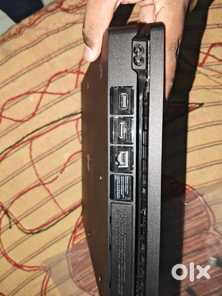 Ps4 silm cd version 500gb