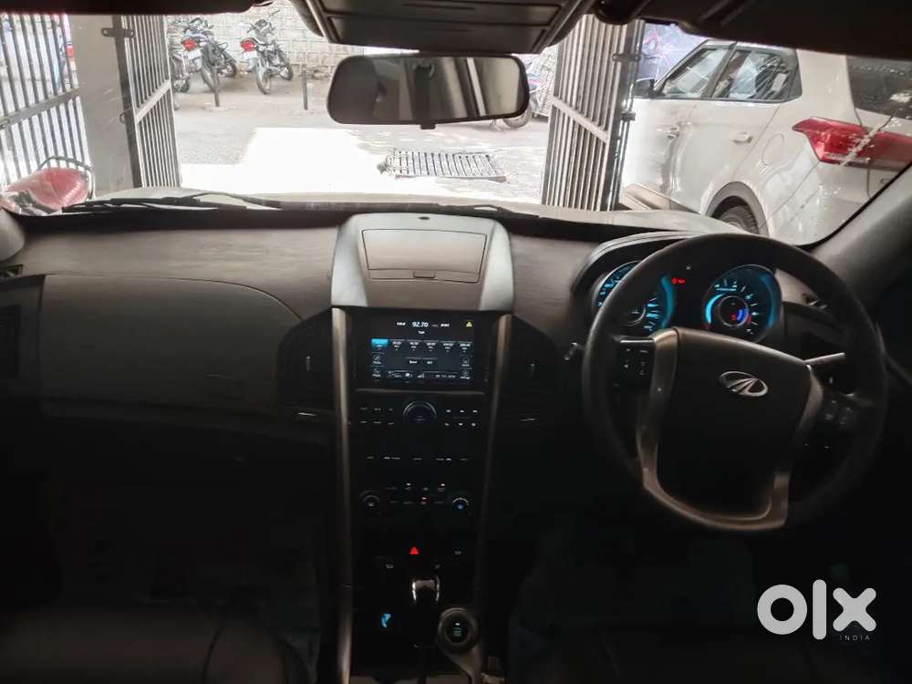 Mahindra Xuv500 2019 Diesel 97000 Km Driven