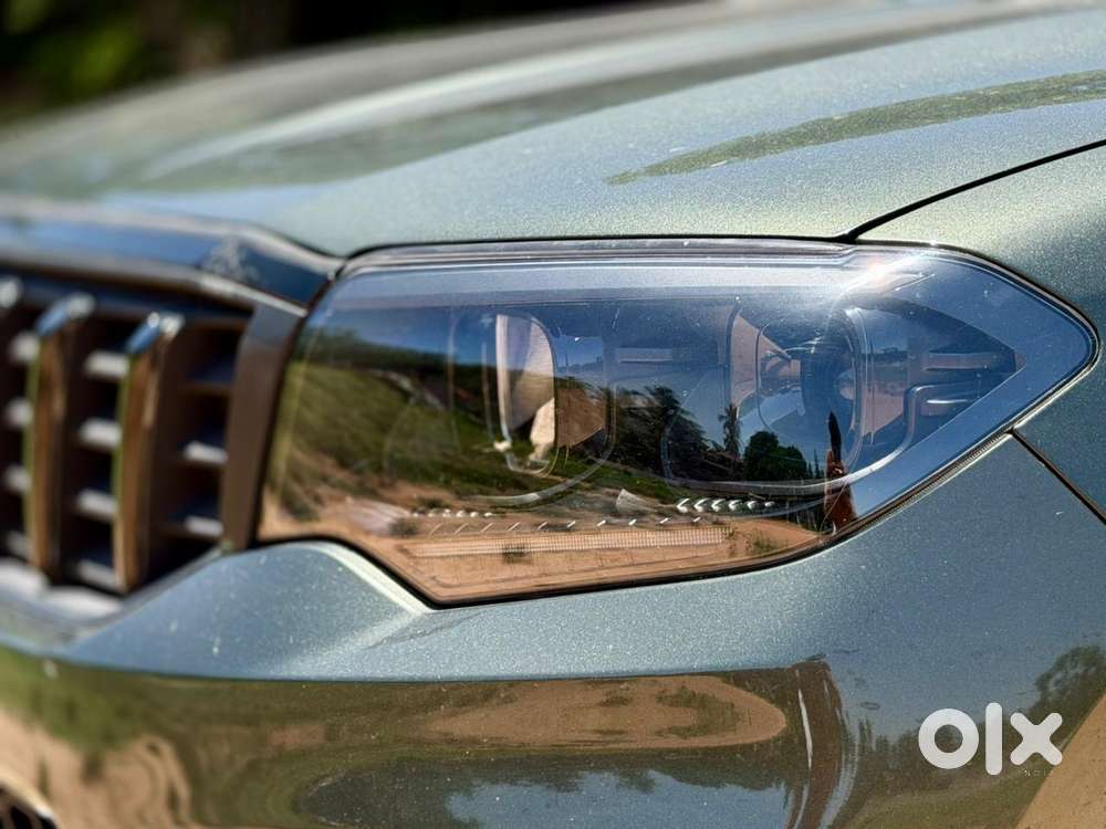 Mahindra Scorpio N Z8 Diesel At 2wd 7 Str [2022], 2023, Petrol