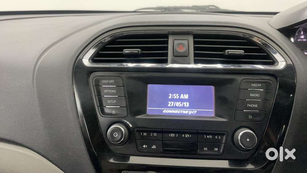 Tata Tiago Xza, 2018, Petrol