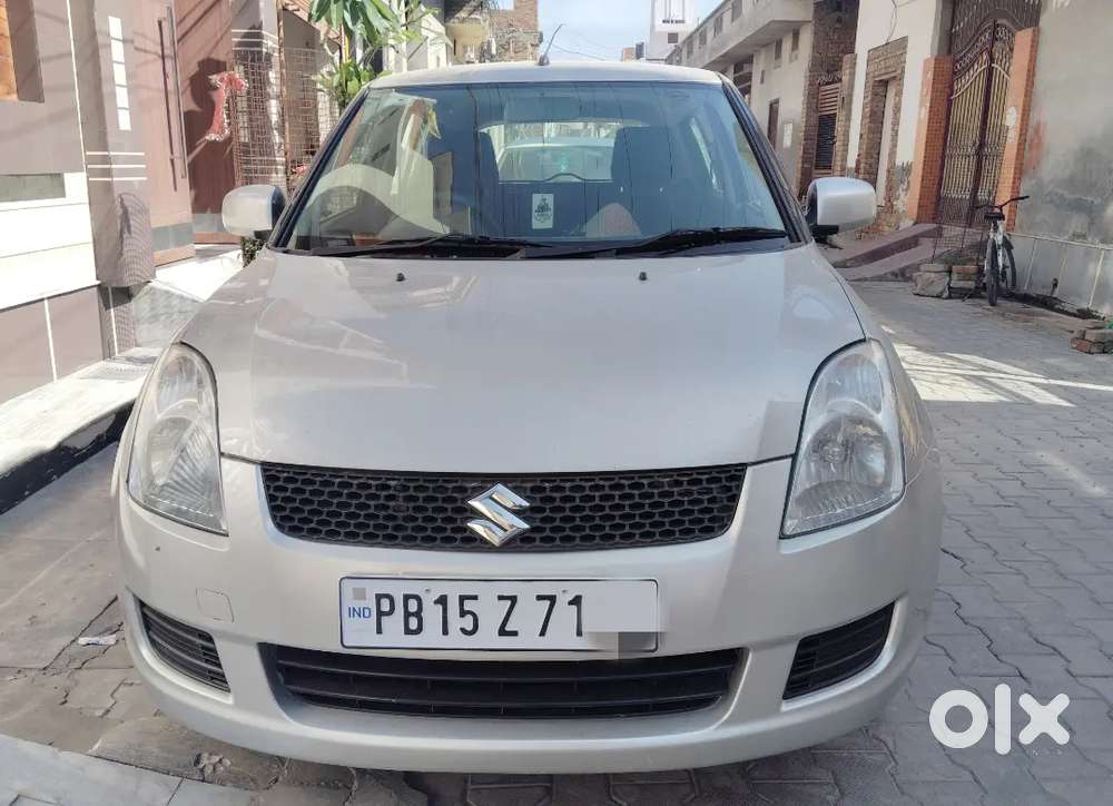 Maruti Suzuki Swift 2011 Petrol 64000 Km Driven
