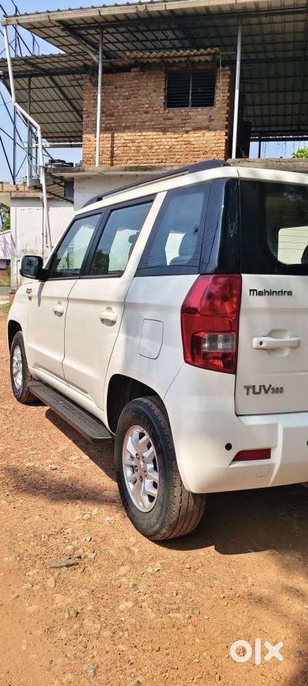 Mahindra Tuv 300 Mhawk100 T8, 2015, Diesel