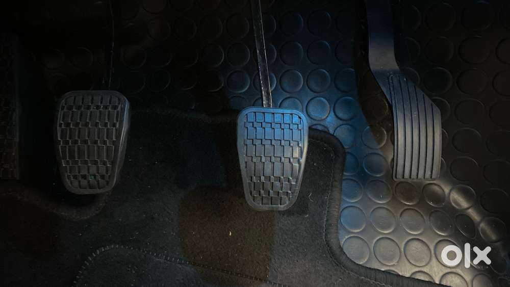 Tata Altroz 1.2 Xt, 2022, Petrol