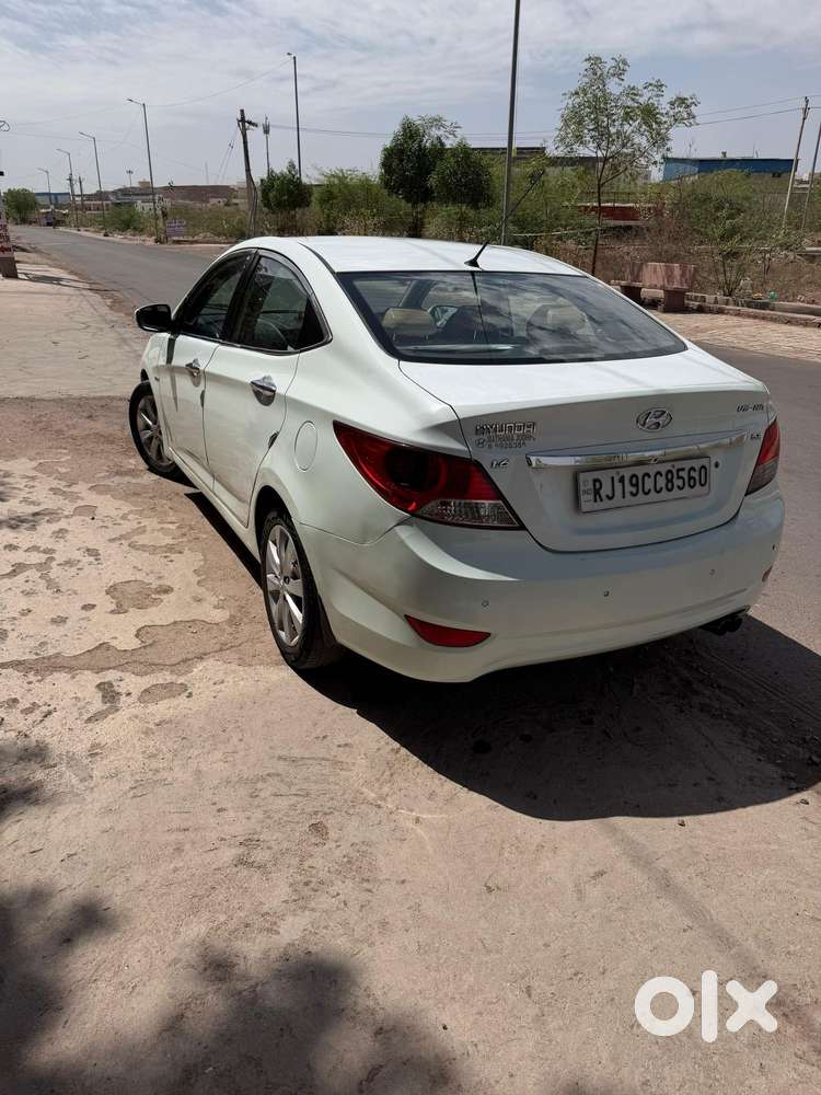 Hyundai Verna Fluidic 1.6 Crdi Sx, 2012, Diesel