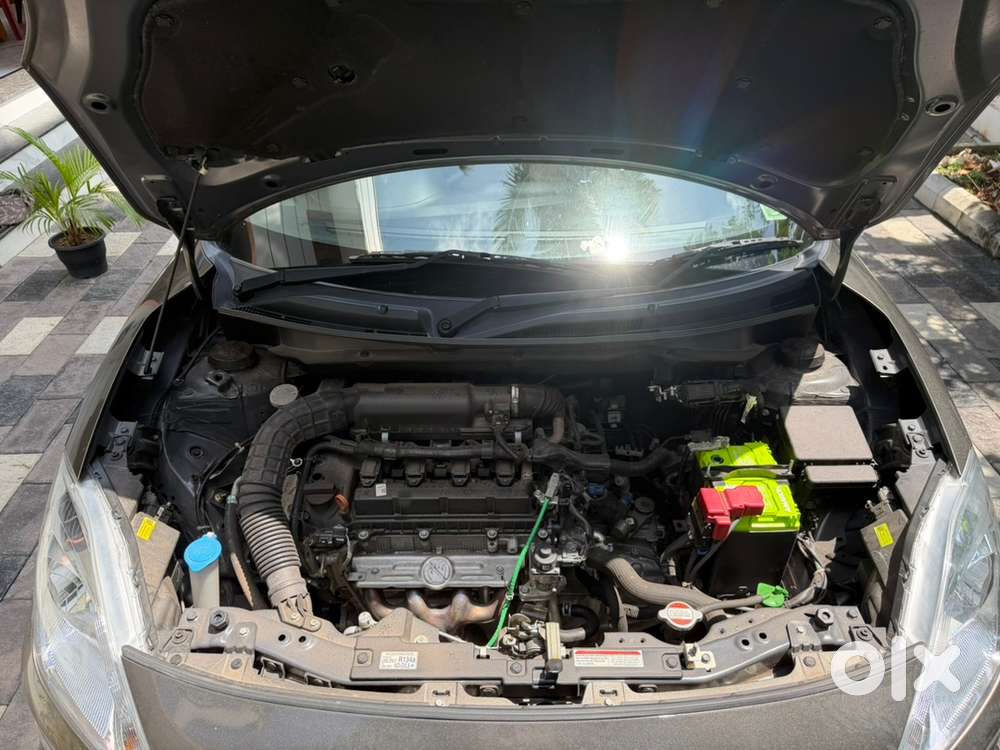 Maruti Suzuki Swift Dzire Petrol 2024