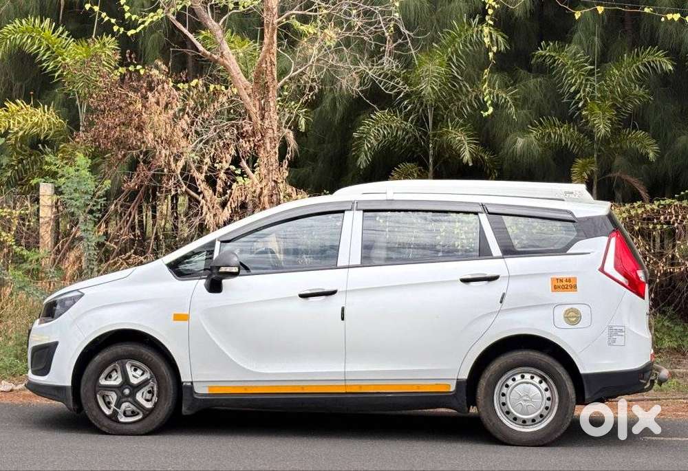 Mahindra Marazzo, 2024, Diesel