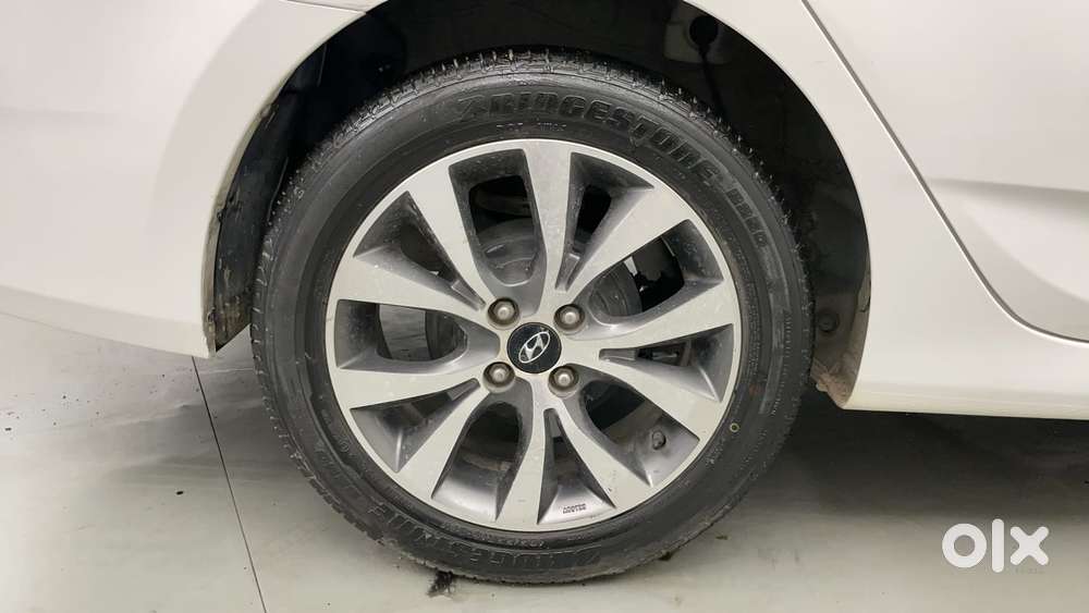 Hyundai Verna 1.6 Sx Vtvt, 2016, Petrol