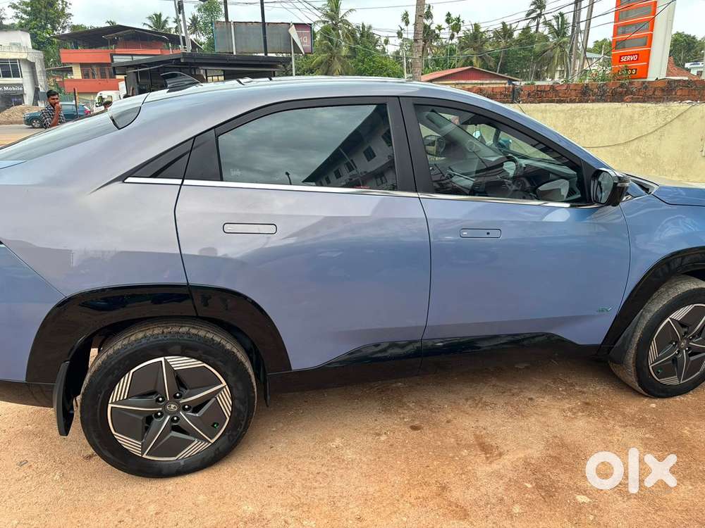 Tata Curvv Ev 2025 Electric Well Maintained
