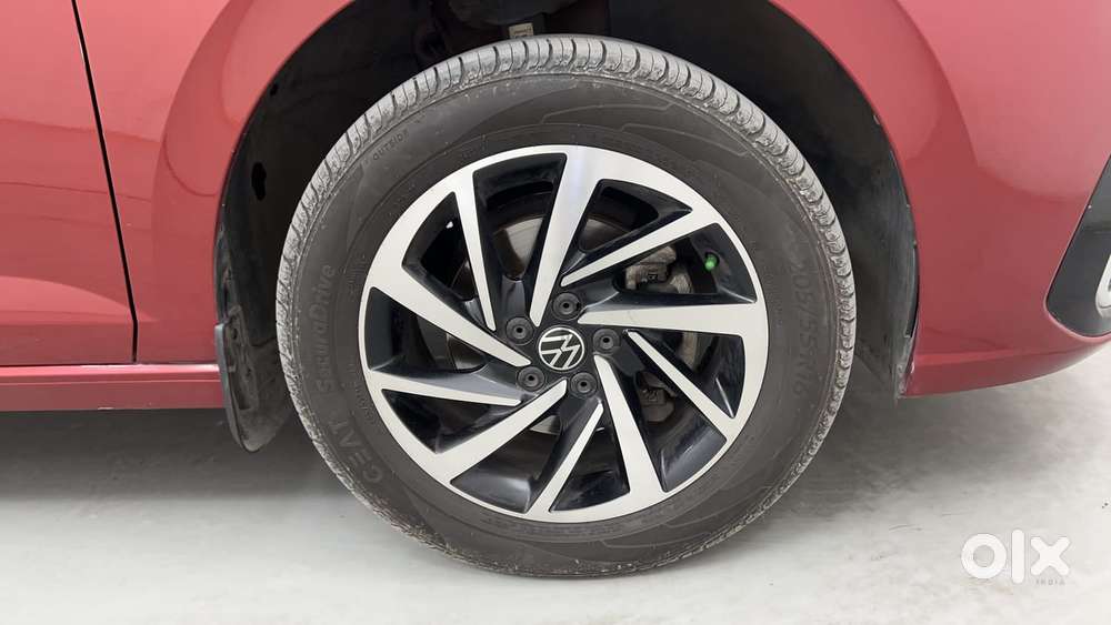 Volkswagen Virtus 1.0 Topline Tsi At, 2023, Petrol