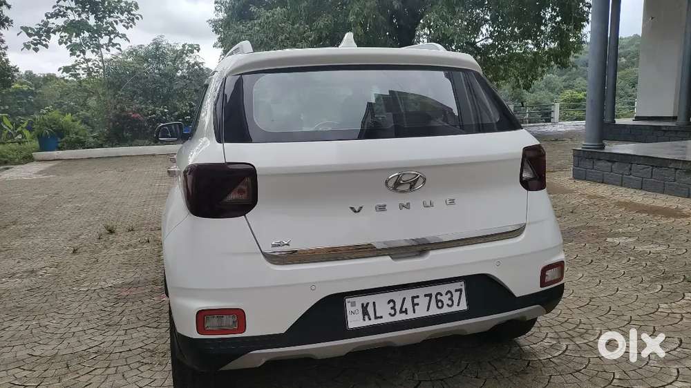 Hyundai Venue 2019 Model, Polar White Colour