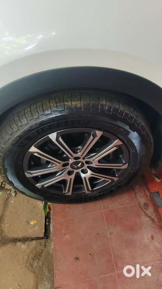 Mahindra Xuv700 Diesel 2022