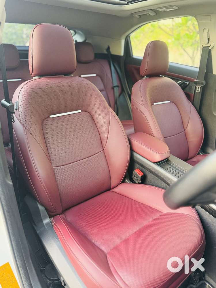 Tata Curvv Accomplished Plus A 1.5 Kryojet Diesel 6mt, 2025, Diesel