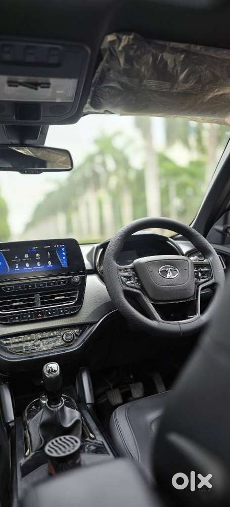 Tata Safari 2.0 Xz Plus Dark Edition, 2023, Diesel