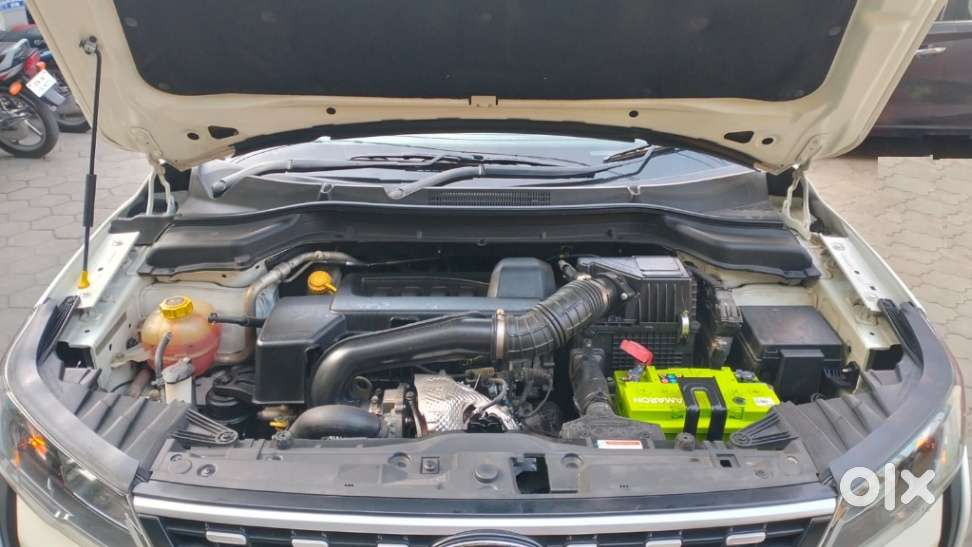 Mahindra Xuv300 W6 Diesel, 2022, Diesel