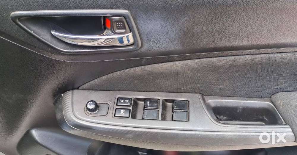 Maruti Suzuki Swift Vxi + Manual, 2019, Petrol