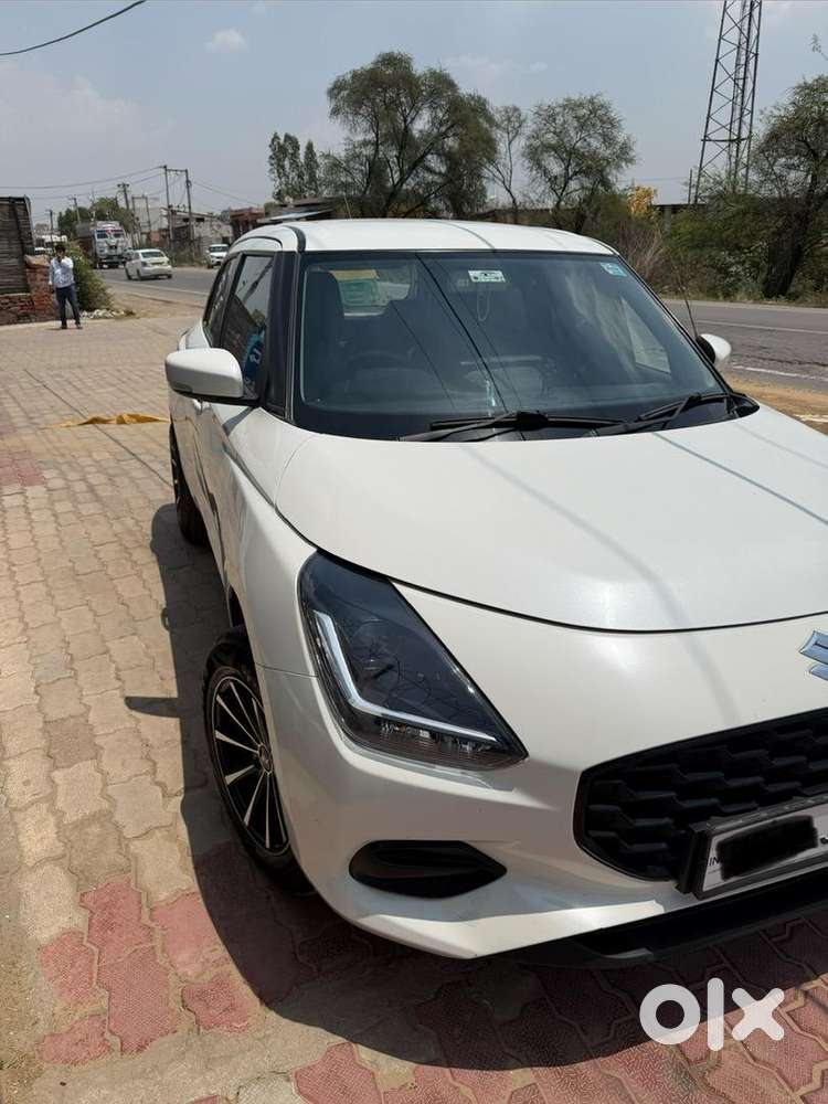 Maruti Suzuki Swift 2024 Petrol 46000 Km Driven