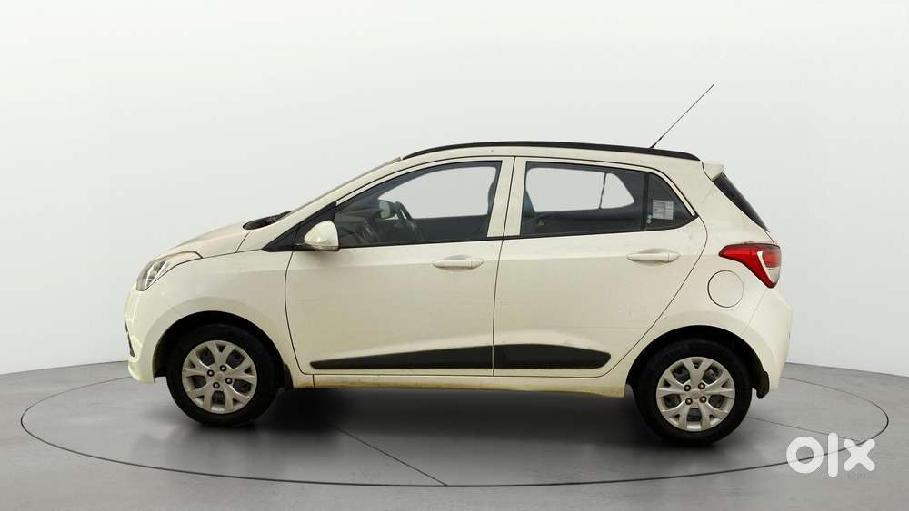 Hyundai Grand I10 Sportz 1.2 Kappa Vtvt, 2015, Petrol