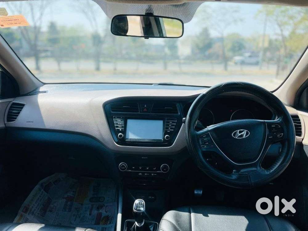 Hyundai Elite I20 Sportz (o) 1.4, 2017, Diesel