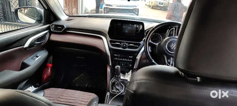Maruti Suzuki Grand Vitara 2023 Cng & Hybrids 150000 Km Driven