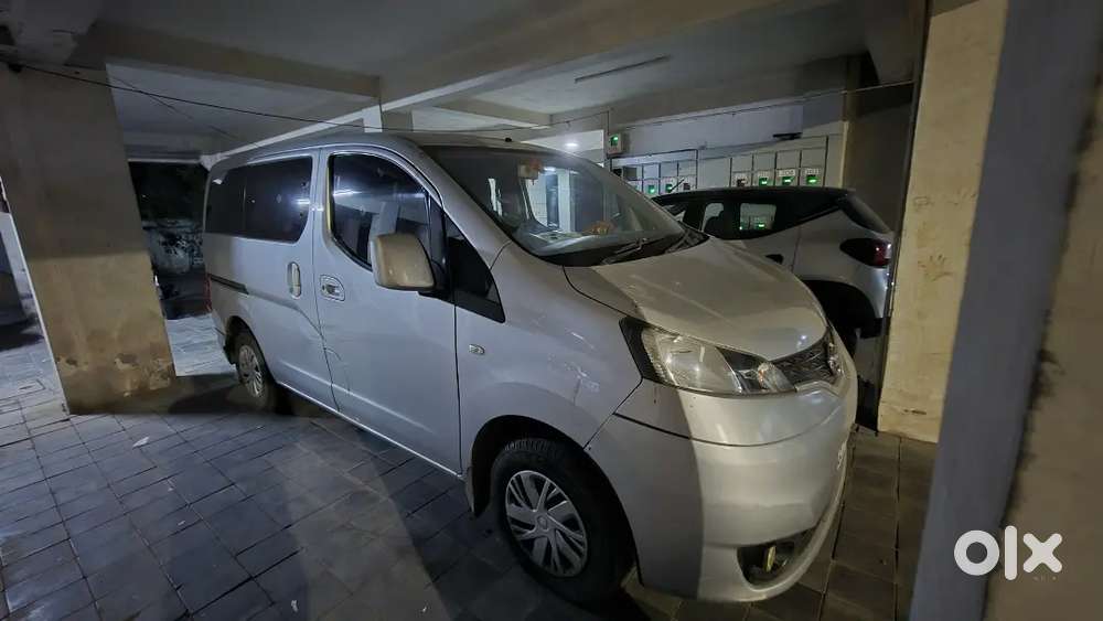 Nissan Evalia 2013 Diesel Well Maintained