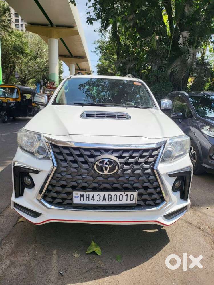 Toyota Fortuner 3.0 4x4 Manual, 2011, Diesel