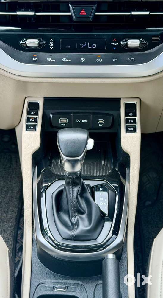 Kia Carens 1.5 Luxury Plus Diesel At 6 Str, 2022, Diesel
