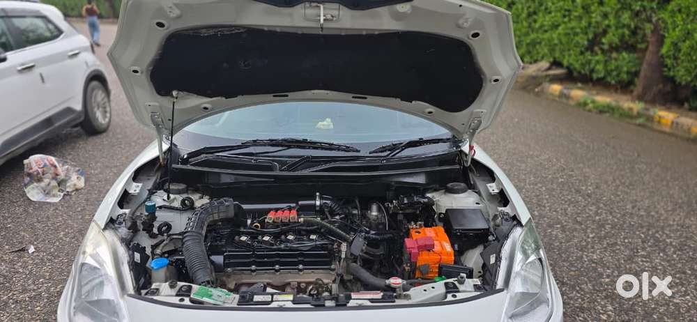 Maruti Suzuki Swift Dzire 1.3 Vxi, 2018, Cng & Hybrids