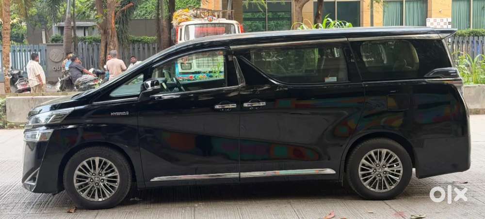 Toyota Vellfire, 2022, Petrol