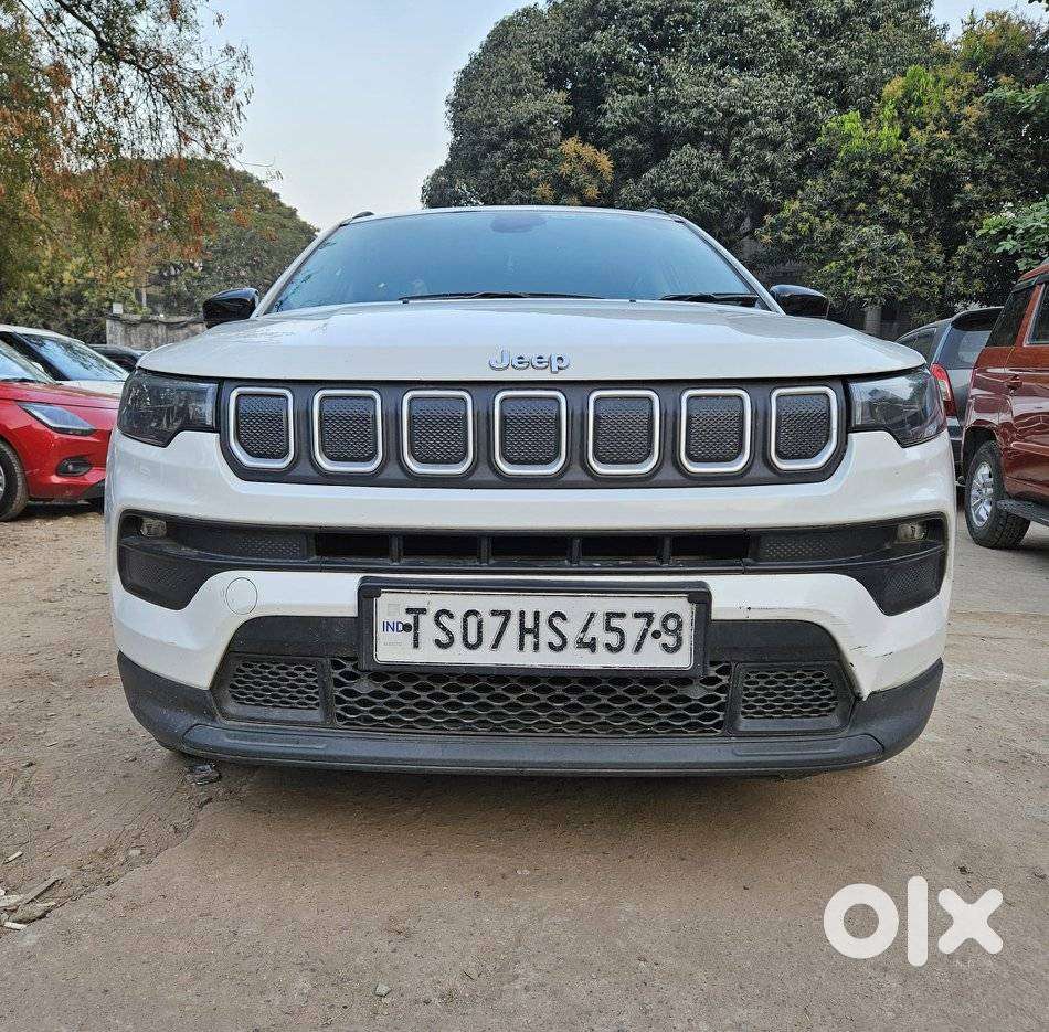 Jeep Compass 2.0 Longitude Option, 2021, Diesel
