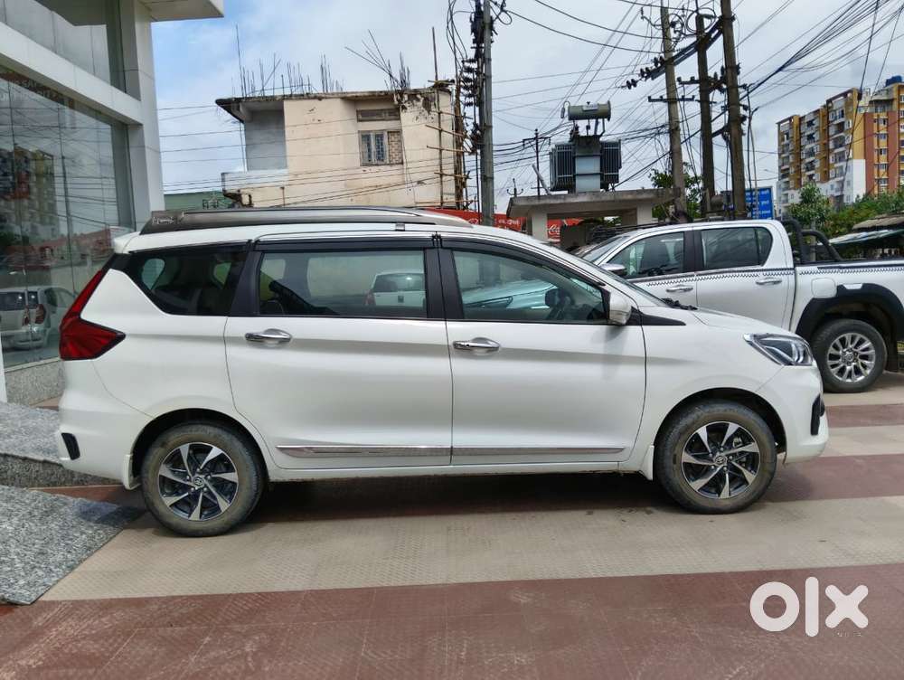 Toyota Rumion V Mt, 2026, Petrol