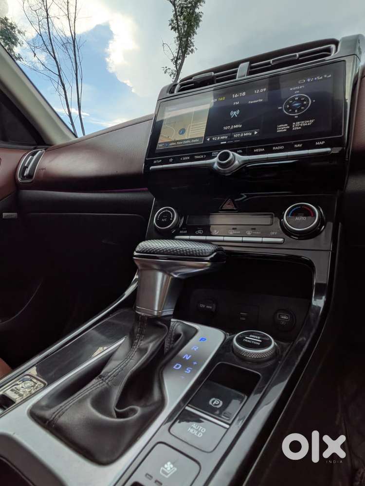 Hyundai Alcazar 1.5 Signature Diesel Mt 6 Str, 2023, Diesel
