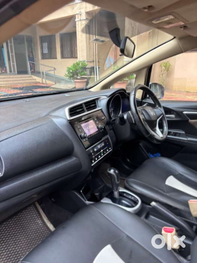 Honda Jazz V Cvt, 2017, Petrol