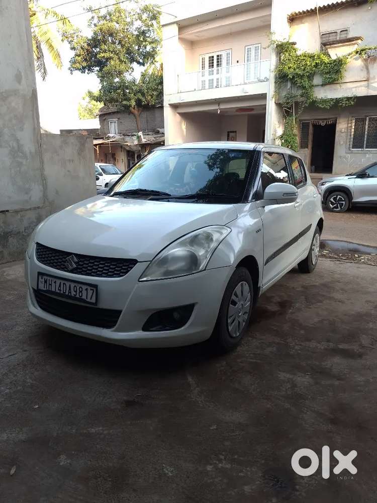 Maruti Suzuki Swift 2012 Petrol 95000 Km Driven