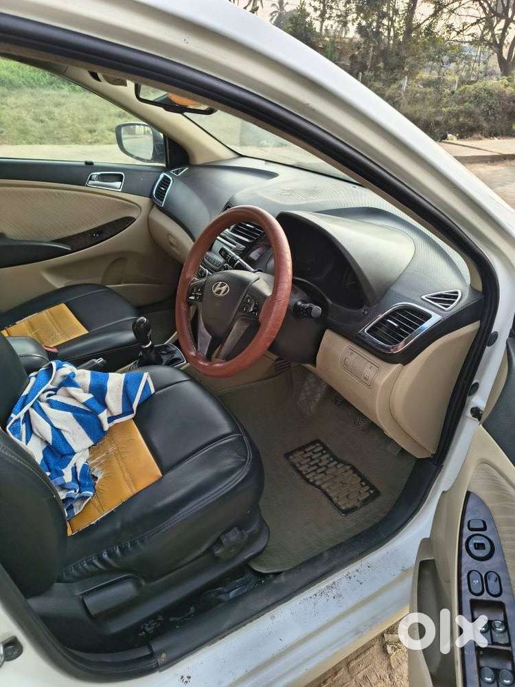 Hyundai Verna [2015-2017] Fluidic 4s 1.6 Crdi Sx (o), 2015, Diesel