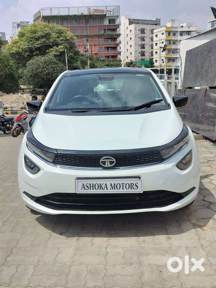 Tata Altroz 1.2 Xe Plus Petrol, 2023, Petrol