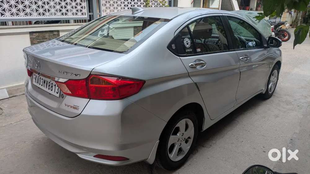 Honda City V - Ivtec