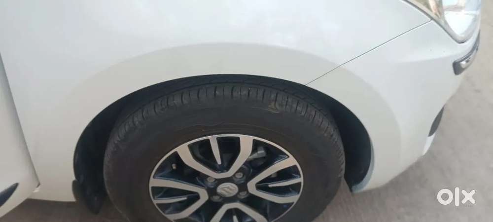 Maruti Suzuki Swift Vxi, 2020, Petrol