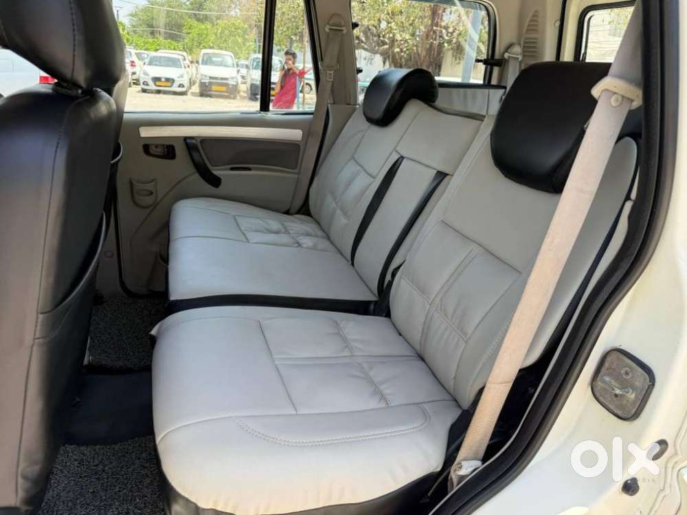 Mahindra Scorpio S10, 2015, Diesel