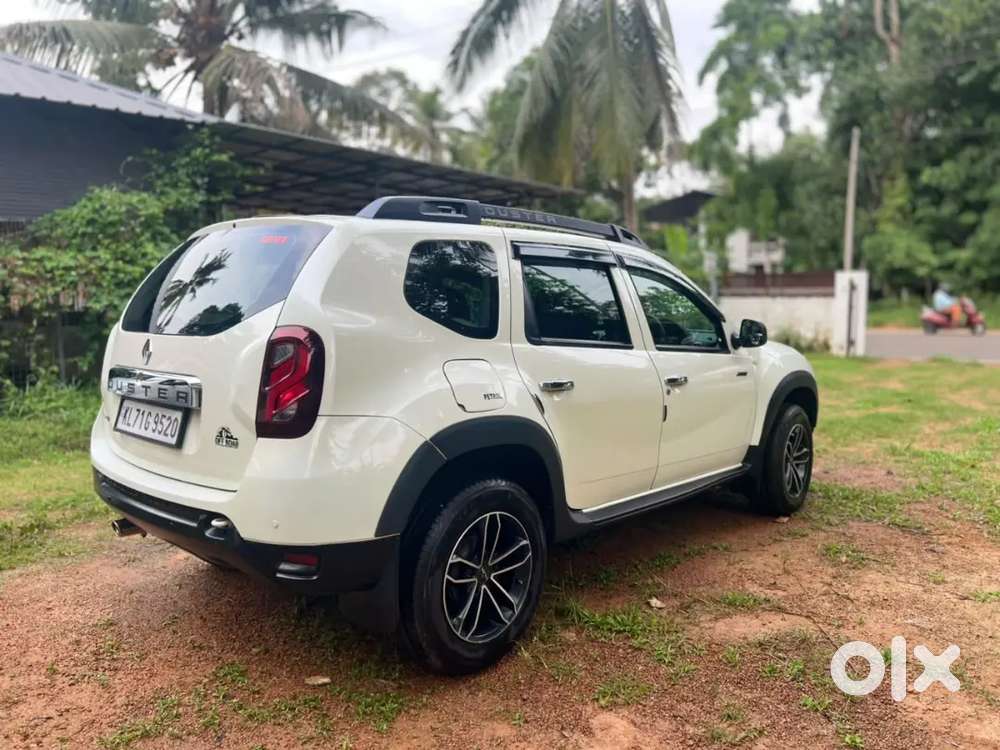 Renault Duster Rxe Petrol 2018