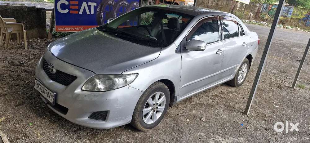 Toyota Corolla Altis 2010