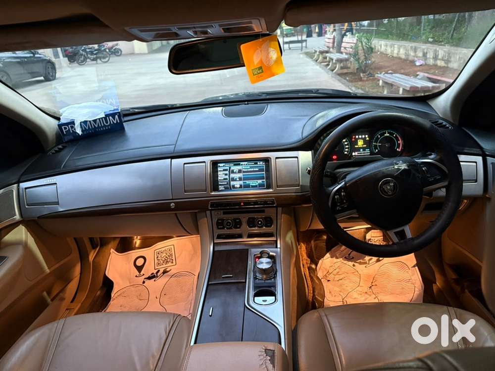 Jaguar Xf Diesel 2014