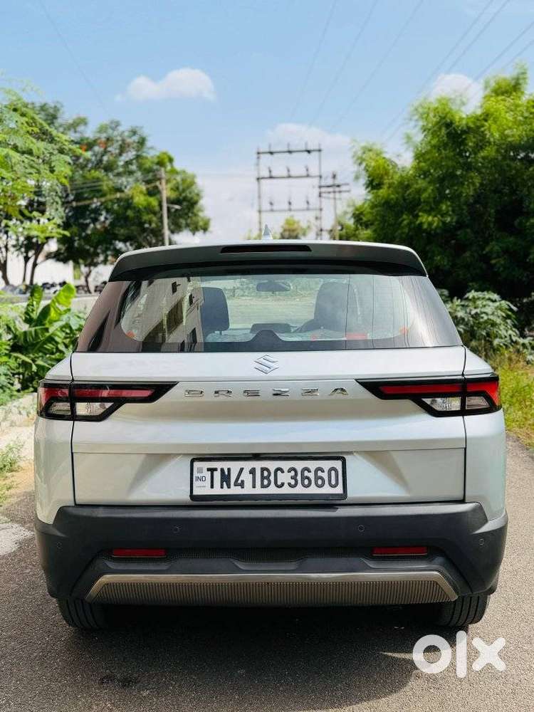 Maruti Suzuki Brezza Vxi At, 2023, Petrol