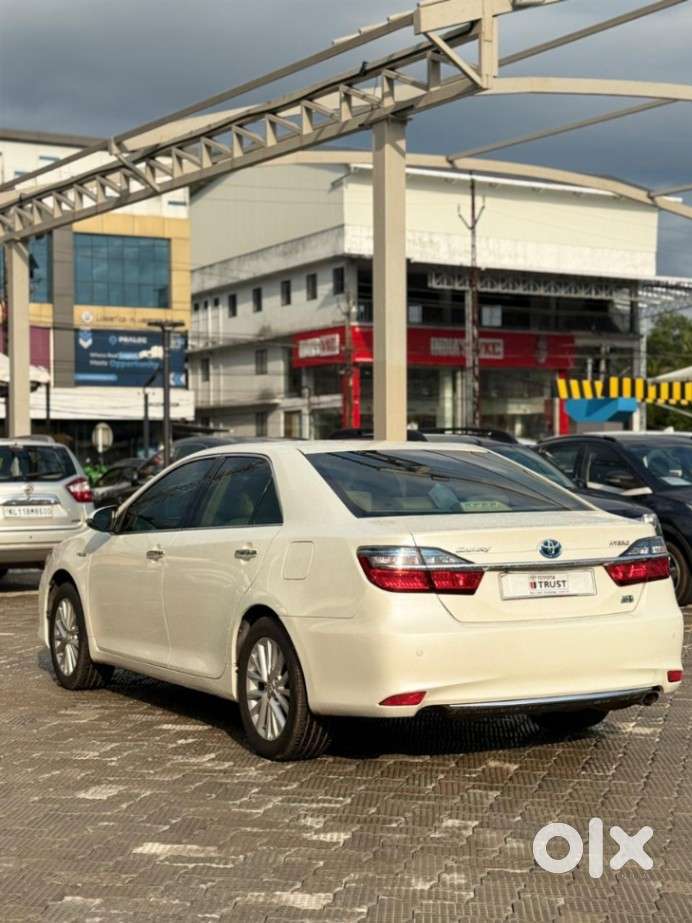Toyota Camry Hybrid 2.5, 2017, Petrol