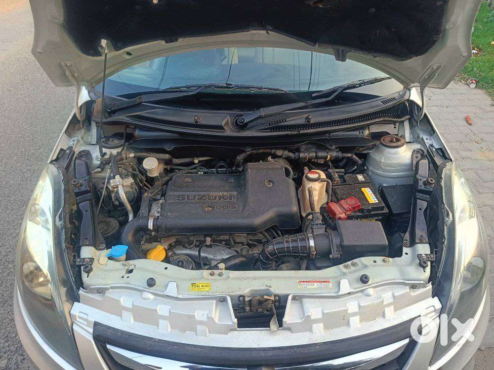 Maruti Suzuki Swift Dzire Vdi Optional, 2016, Diesel