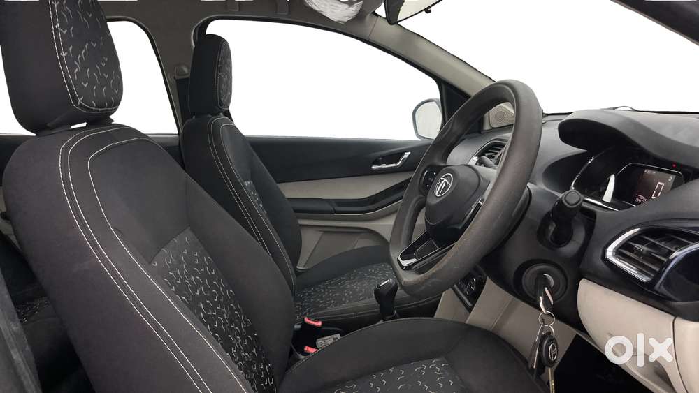 Tata Tiago 1.2 Revotron Xz Plus, 2022, Petrol