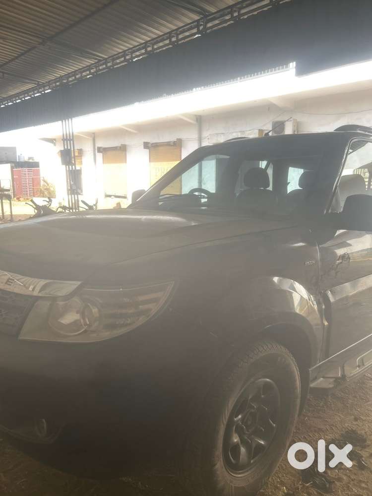 Tata Safari Strom